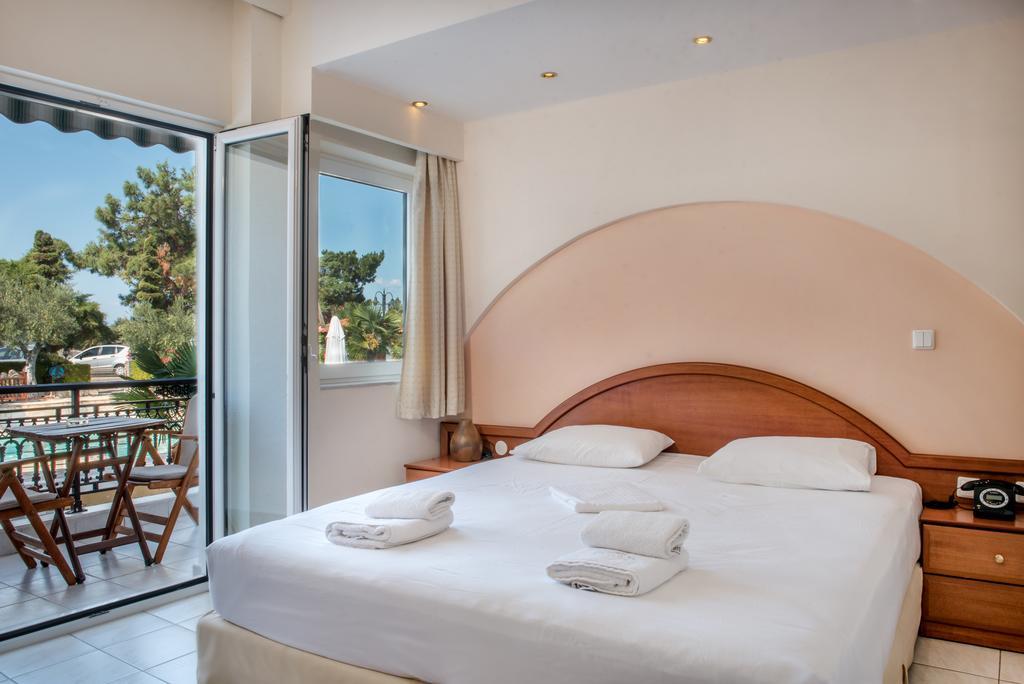 Pyrgos Hotel Ouranoupoli Ngoại thất bức ảnh